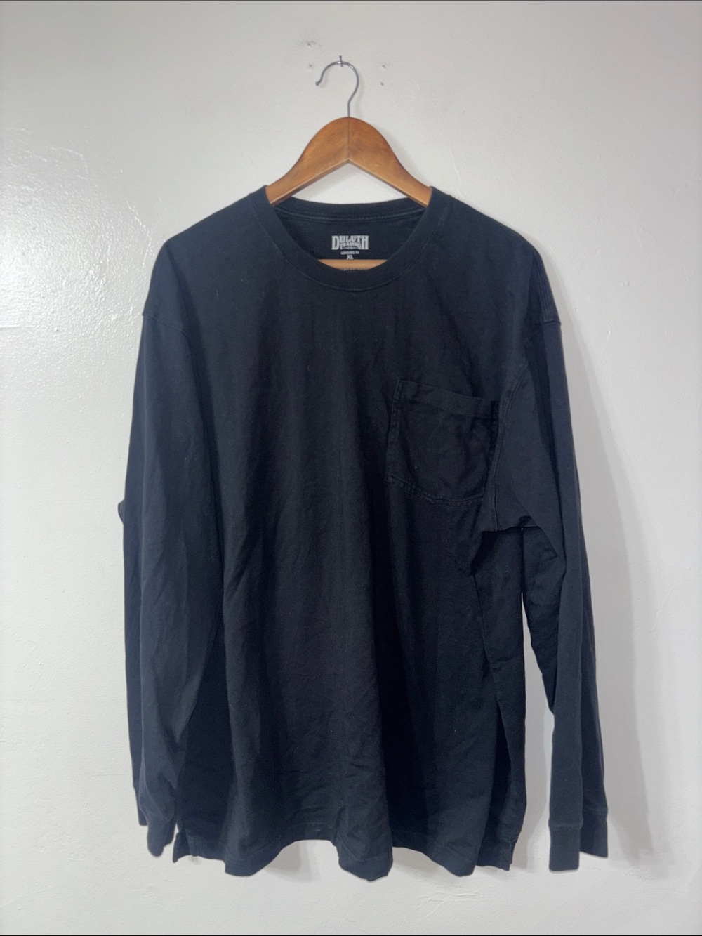 Duluth Trading Co Black Long-Sleeve Longtail T Pocket Tee 100% Cotton Mens XL